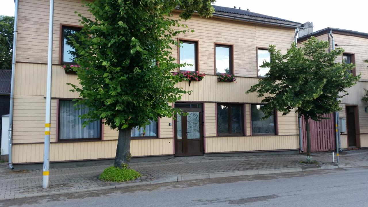 Emilie'S Apartments Liepāja Dış mekan fotoğraf
